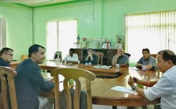 Dr. Raul Banias (right) Municipal Mayor of Concepcion, Iloilo meets with Mr. Sang-back Lee, Country Director for PH of KOICA (2nd from left). With Vice Mayor Milliard Villanueva and Francis Afable.