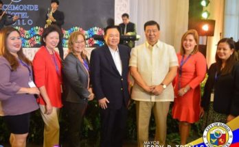 Iloilo City Mayor Jerry P. Trenas with business and political leaders